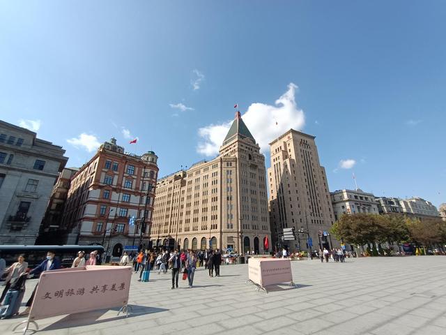 盘点realme真我Q2的几大亮点，看完之后你还犹豫入手吗？