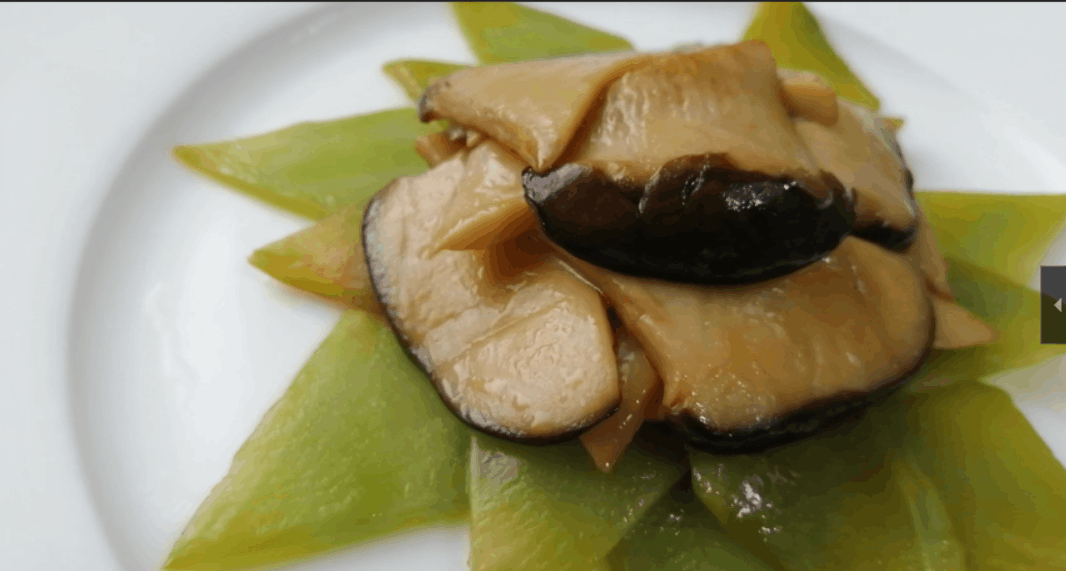 用杏鲍菇做一道清淡爽口的菜品，只需1样辅料，操作简单味道美