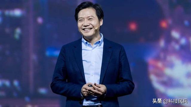 刚打败苹果！小米女高管就惹事了，雷军决定“杀一儆百”