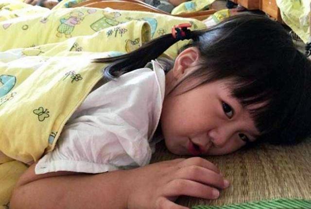 幸福之家|妈妈带娃身高猛涨，奶奶带娃生长停滞，医生：父母这种行为在害娃
