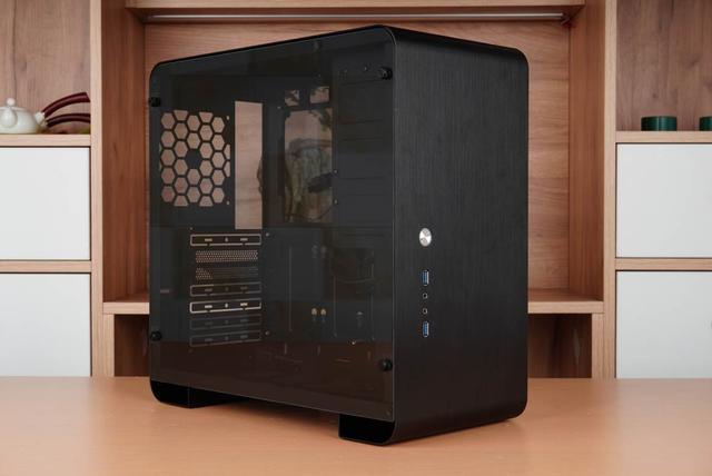 什么？您也想玩小的ATX主机？同道中人啊