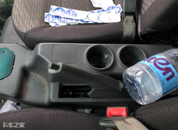 我爱奔驰大G▲动力消耗更低,纯电动轻卡大运E3,新时代的城配运输者