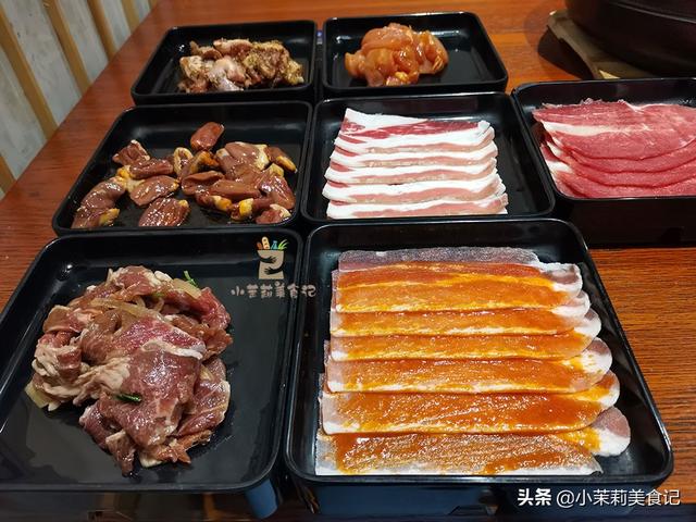 老公生日，花138元吃日式烤肉，俩人没吃完，网友：像儿童套餐