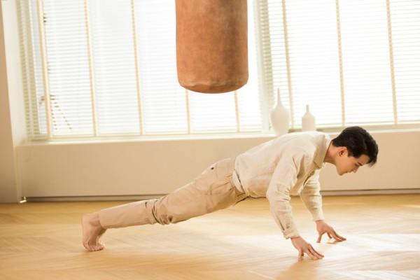 #中国日报网#徐正溪官宣品牌大使 清爽有型魅力十足