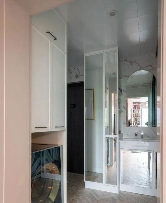 46㎡做两房，客厅装满大书柜，儿童房架在半空，全屋超实用