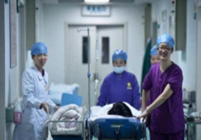 【超级宝妈】为什么好多宝宝都是半夜生？白天生和晚上生有啥差别？真不是迷信