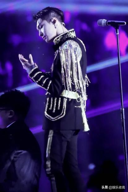 张艺兴屏保|fun娱乐