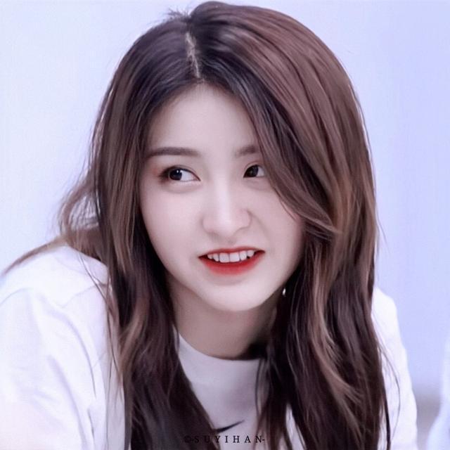 金子涵把孟美岐、吴宣仪当作偶像,自曝儿时皮肤很黑,很喜欢冒险fun娱乐