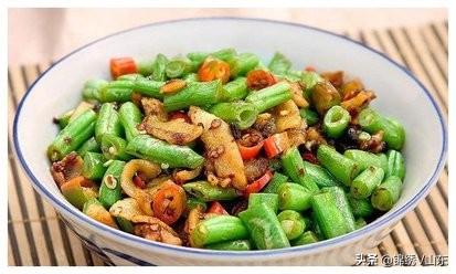 推荐家人都爱吃的家常肉菜，香喷喷的很入味，吃起来很过瘾很下饭