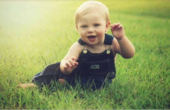 超级宝妈@躺赢式家长和劳模式家长哪个好？看过这些细节，你可能就有答案