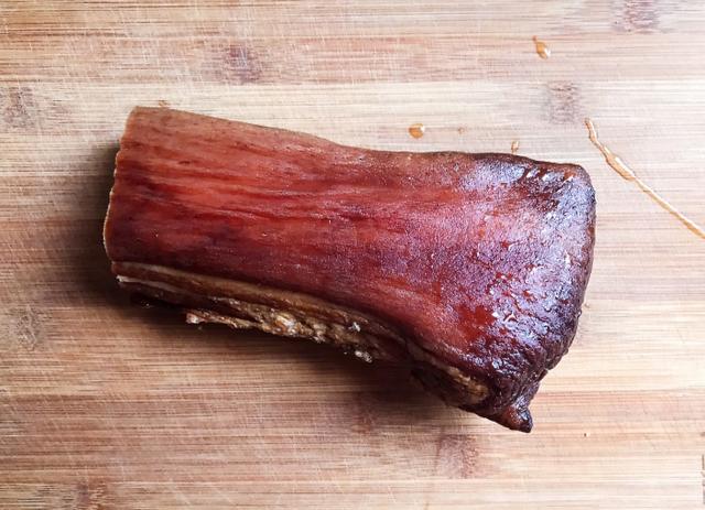 这食材放的时间越长越香，简单一蒸，味道鲜美，好吃到停不下筷子