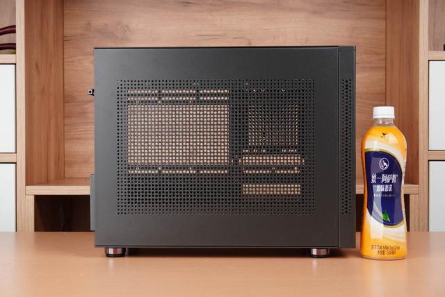 好久没有遇到令人心情澎湃的机箱了，先马趣造双平台搭建（上篇）