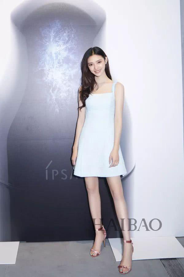 蒋欣怎么又胖了?刘诗诗居然也有出错的时候