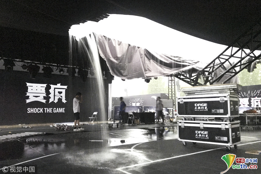 2018汤普森中国行济南站:真·倾盆大雨冲垮