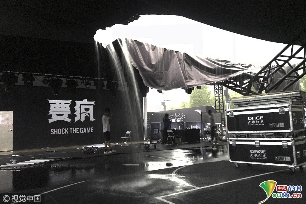 2018汤普森中国行济南站:真·倾盆大雨冲垮