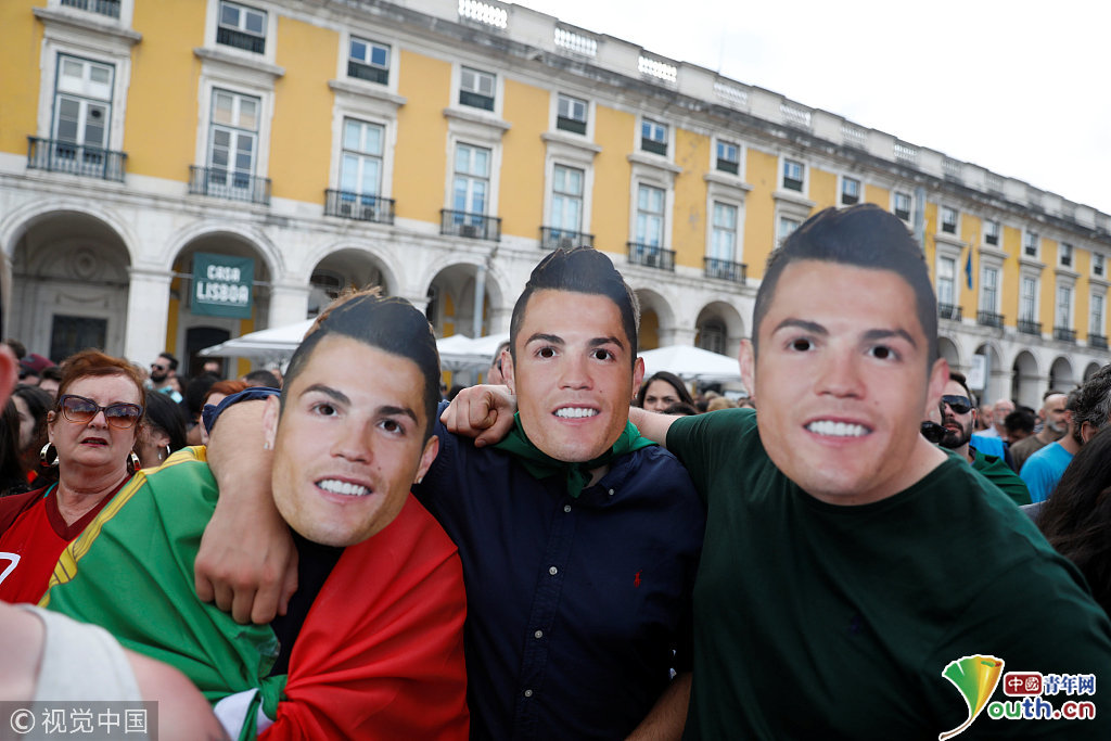 2018俄罗斯世界杯1\/8决赛:乌拉圭Vs葡萄牙-1