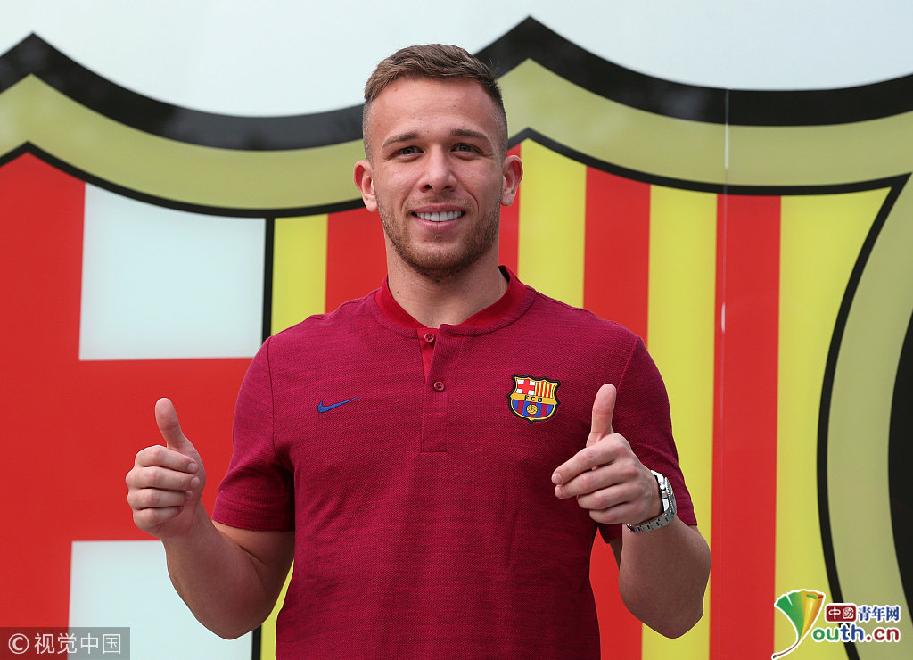 18\/19西甲前瞻:阿图尔正式加盟巴塞罗那 抵达诺