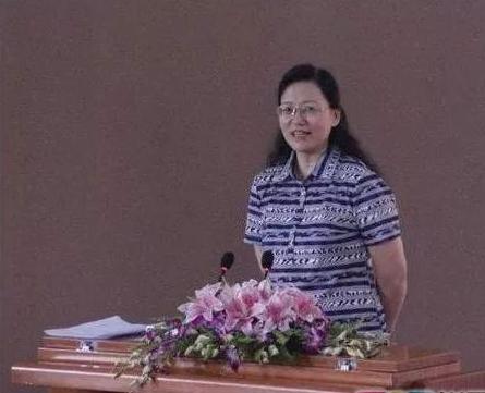 一位清华妈妈的教育方式：如果你家孩子正处于5-15岁，再忙都得看