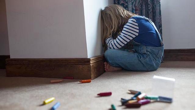 “有了弟弟，妈妈就不爱你了”大人们，请你别再对孩子讲这4句话