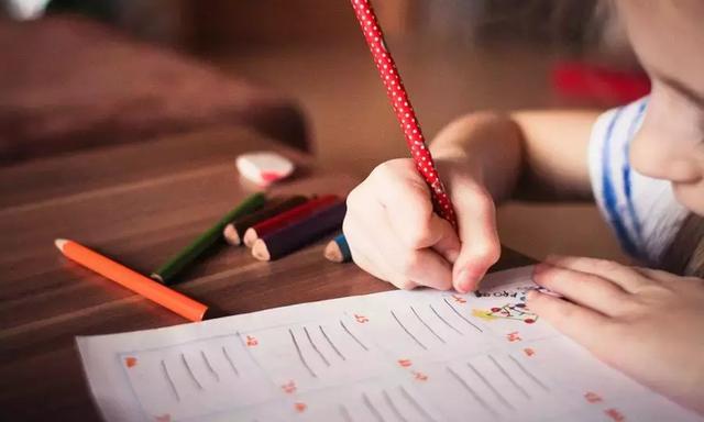 别怪孩子不如别人家的！你这样教，绝对越教越笨！