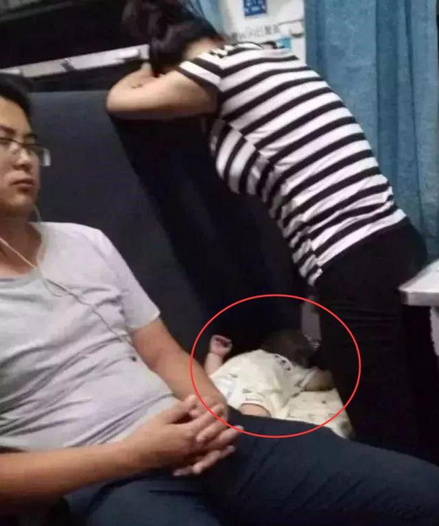 这些体现中国妈妈的照片，你能坚持到几张不哭？