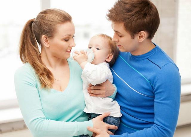 便秘和攒肚一样吗？为何宝宝一连几天都没有大便？