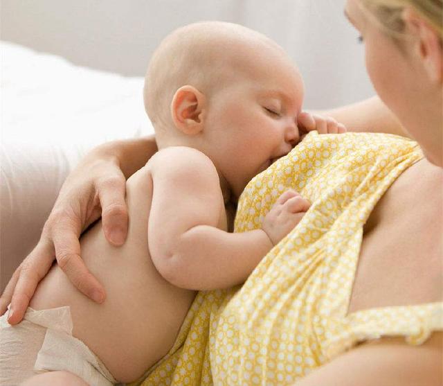 孩子这几天不吃母乳，是不是因为我感冒了呢？