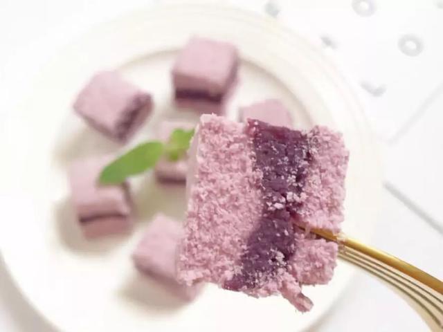 辅食：好吃不上火，有助于促进胃肠蠕动保持大便通畅