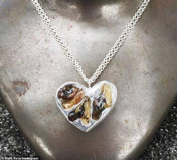 你会用吗？美国珠宝店将新生儿掉落的脐带制成珠宝，价格还便宜