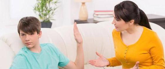 X光检查暴露女儿隐藏多时的秘密 母亲痛心疾首