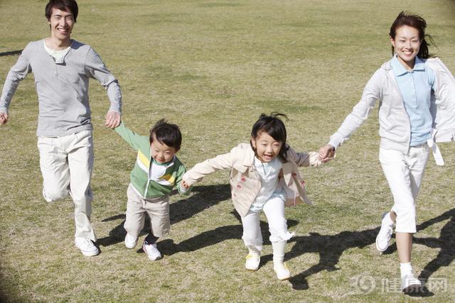 父母得了这些病，儿女基本也“难逃”！感到惋惜