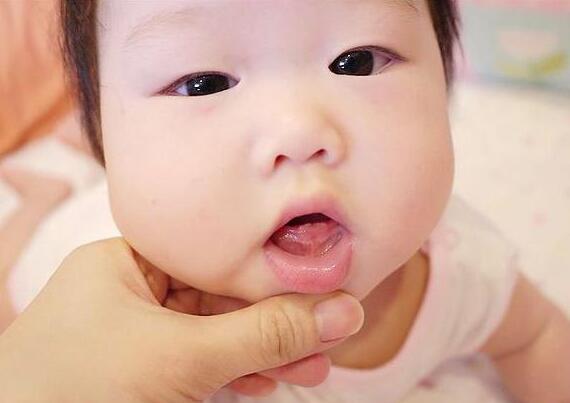 正好这个季节多吃它，不仅感冒、咳嗽少一半，孩子脾胃也变强！