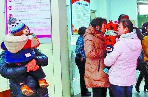 霜降过后，做好“2暖”，喝好“2物”，妈妈早知道，孩子少生病