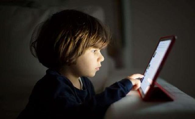该不该纵容孩子玩网游？苹果乔布斯：不允许自己孩子用ipad！