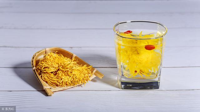 为什么怀孕最后一个月的孕妈要喝菊花茶？真的可以缩短产程吗？