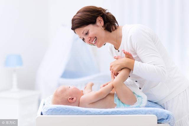 新生宝宝一天排便多少次才是正常的