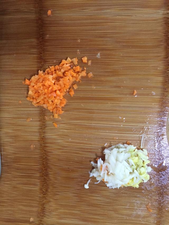 宝宝辅食——自己在家也能做出宝宝爱吃的火腿肠，天然食材无添加