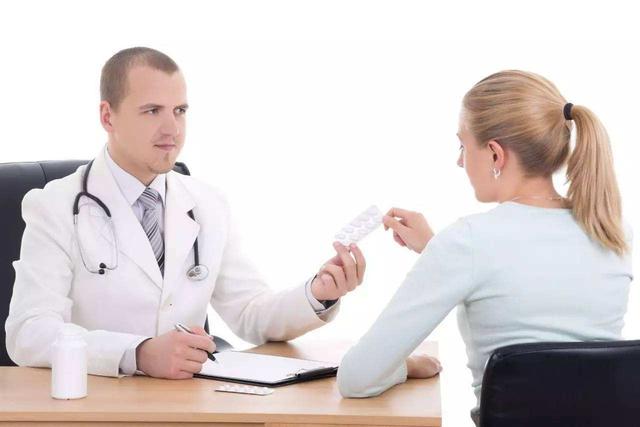 准妈妈孕期容易引起胎儿畸形的四个方面，准爸爸要多注意