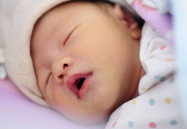 新生儿体重越接近这个数，将来智力发育越好，你家娃是多重呢？