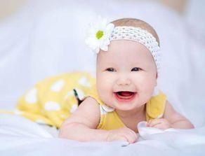 新生儿在这个月份里的时候，能做出这三个表情，就说明他智商高