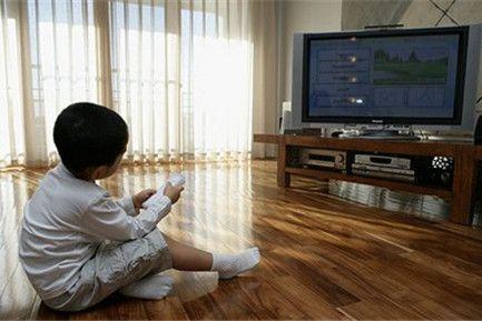 既然我们不能把电视从家里赶出去，为什么不想想如何利用它呢？