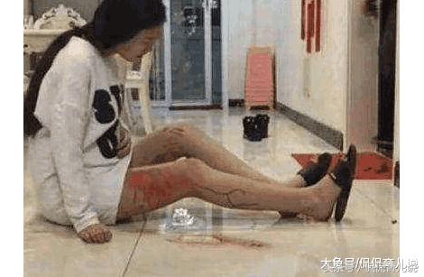 怀孕4月却被熊孩子撞流产，宝妈痛不欲生！家长：他只是个孩子啊