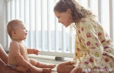 教宝宝说话过程中，家长最应该注意3件事，第一件很多家长没注意