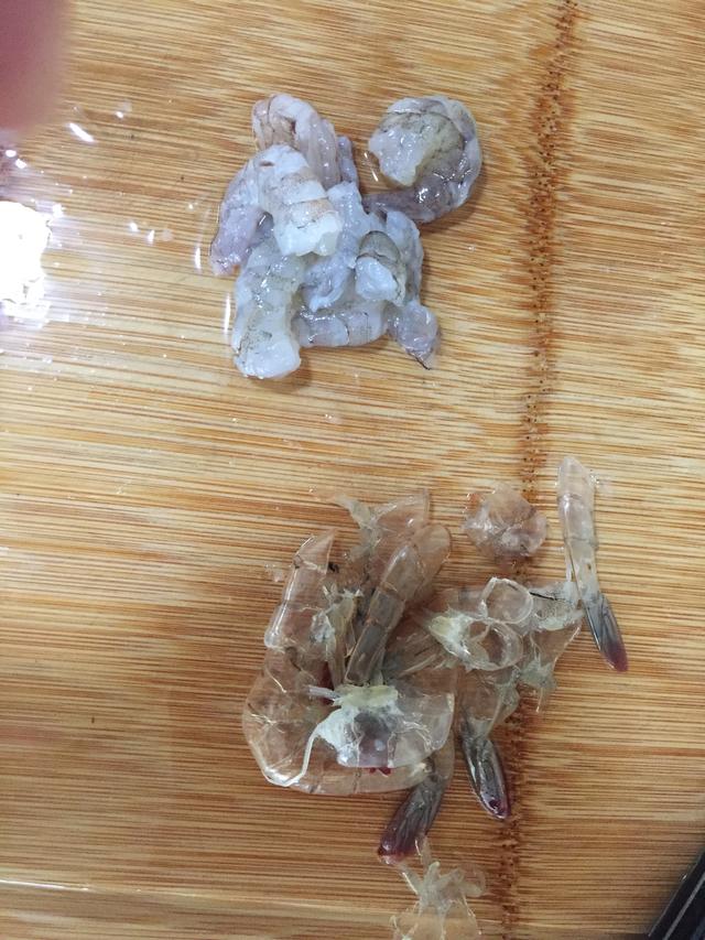 宝宝辅食-山药虾条，自己在家也能做出健康美味的小零食！
