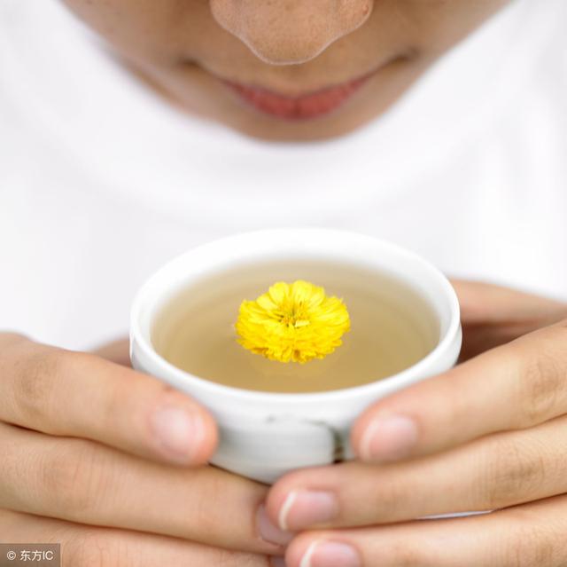 为什么怀孕最后一个月的孕妈要喝菊花茶？真的可以缩短产程吗？
