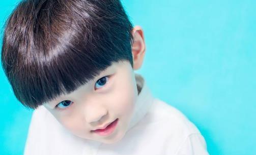 重视娃的四岁 父母要科学对待