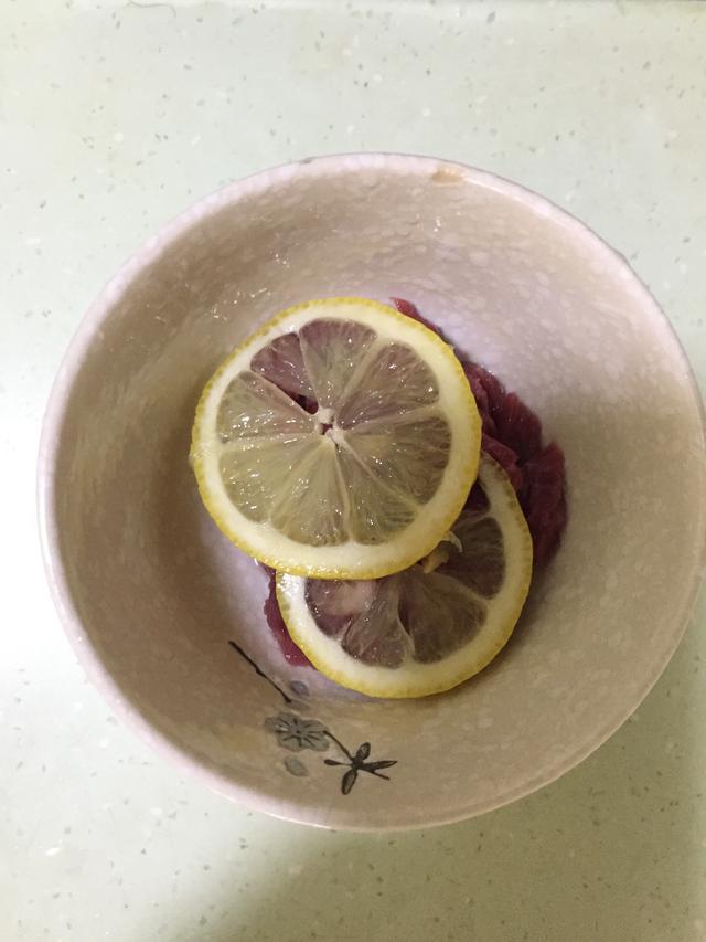 宝宝辅食-南瓜胡萝卜面线，增强宝宝免疫力！