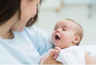 新生儿吃奶后的这三个表现，是在暗示宝妈“母乳不足”，别忽视了