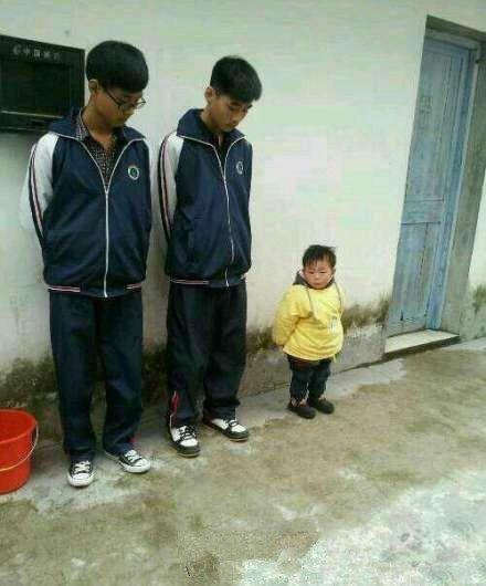 从教师让迟到女生罚站被带到派出所事件话育儿