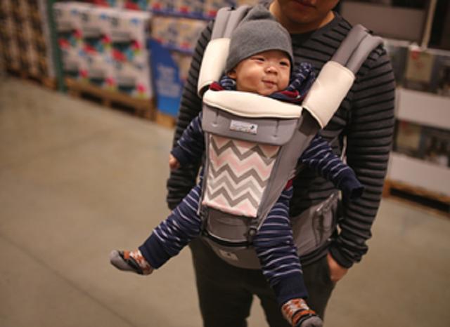 孩子出生几个月才可以用腰凳？妈妈一定要注意，别怪我没提醒你！